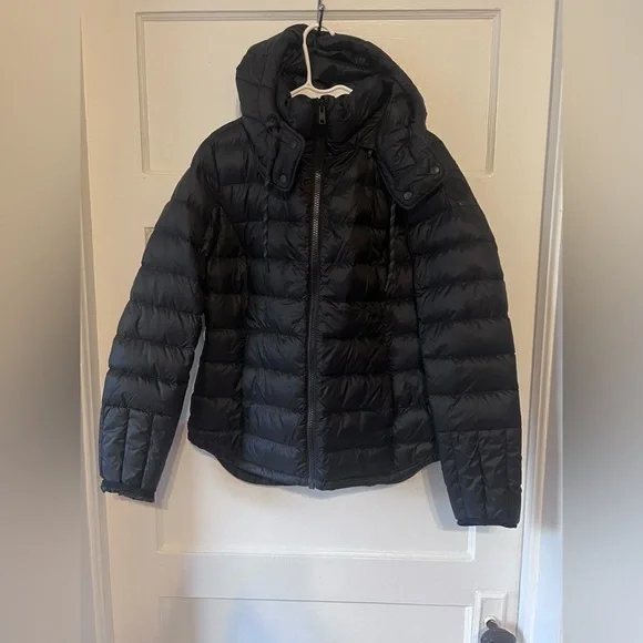 New ~ Le Emeline Puffer Jacket ($159 retail) NWT size medium - Picture 2 of 8